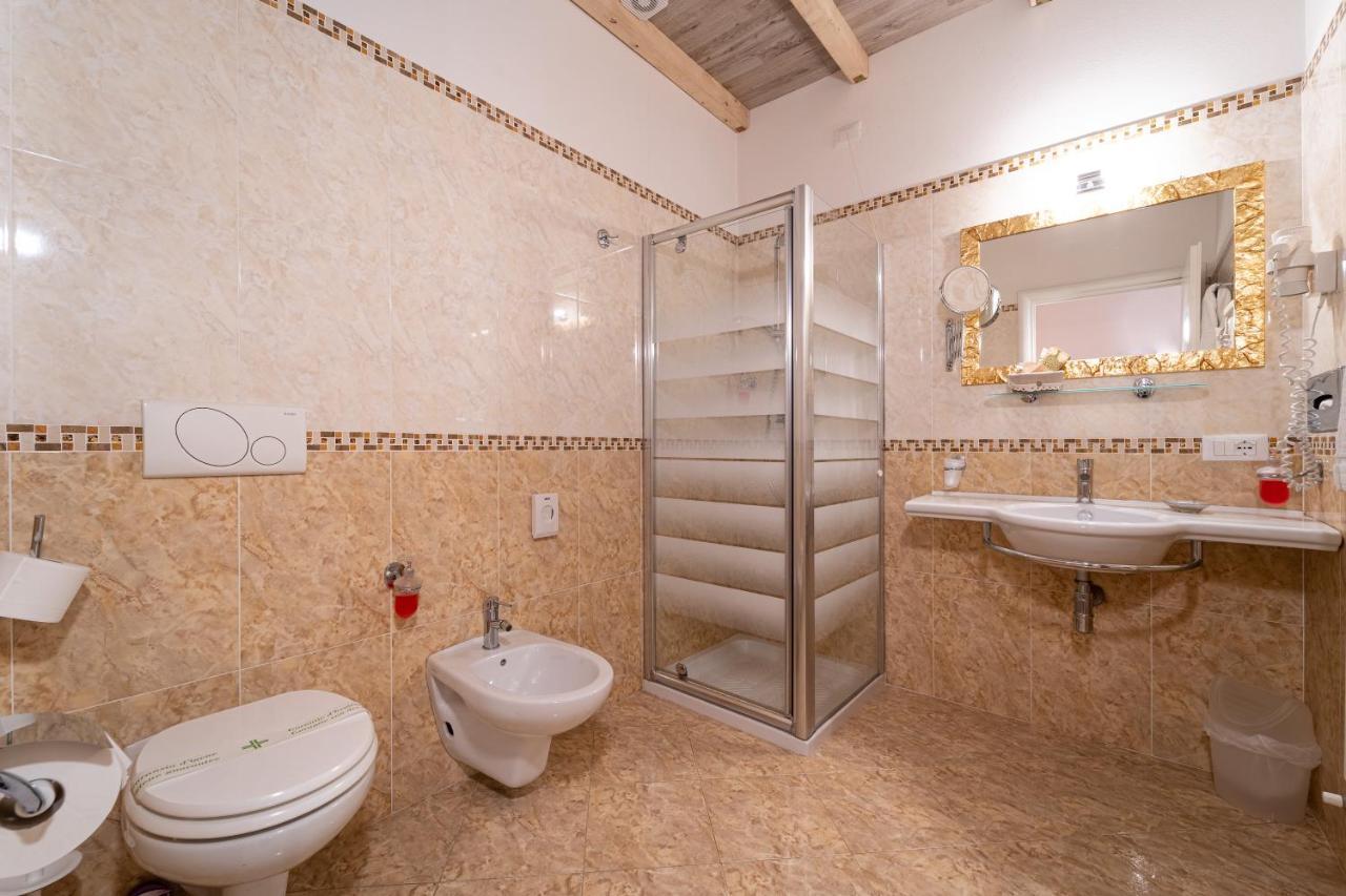 Borgo Dei Poeti Romantik Hotel