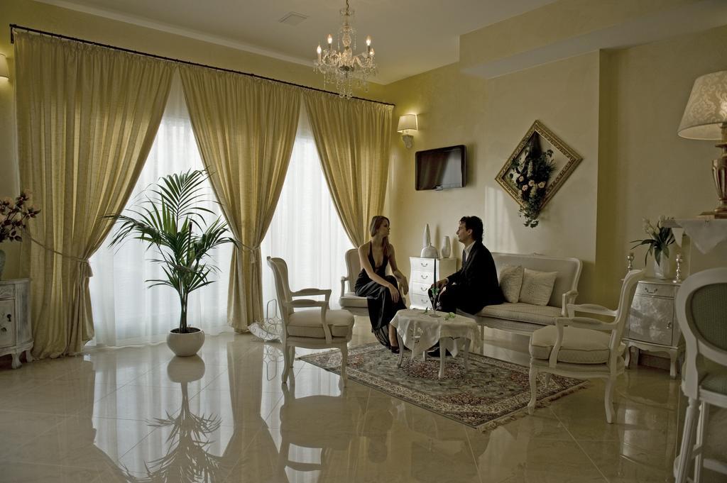 Borgo Dei Poeti Romantik 4* Manerba del Garda